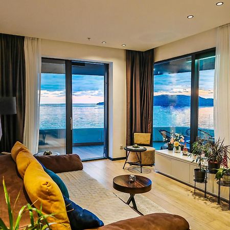 Beachfront Luxury Apartment Будва Екстериор снимка