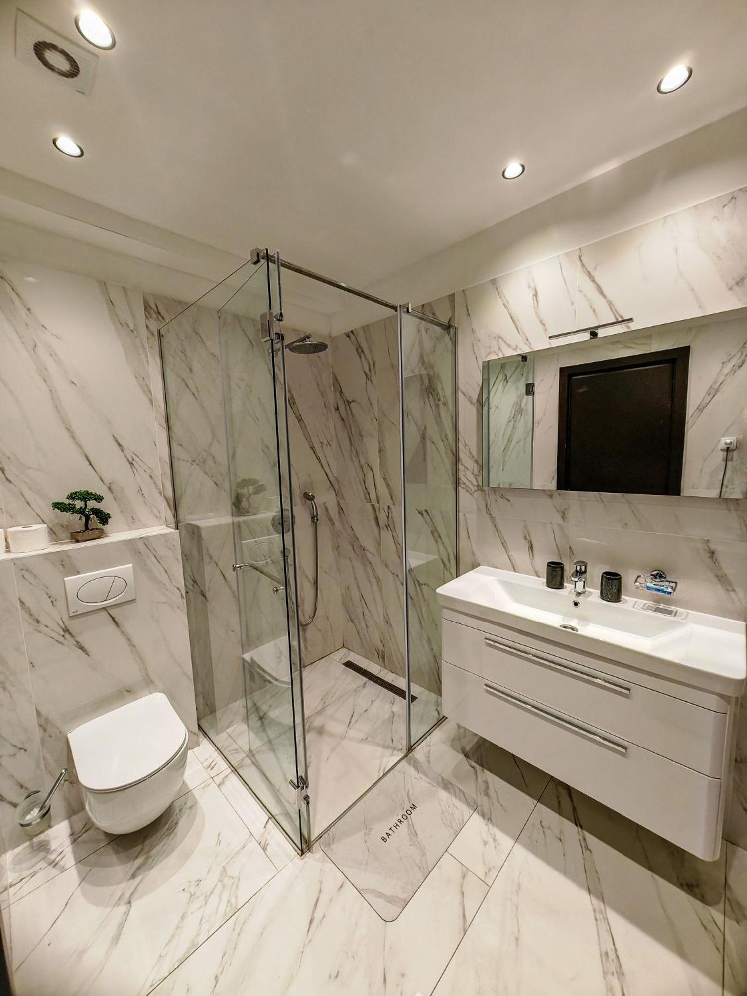 Beachfront Luxury Apartment Будва Екстериор снимка